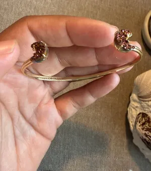 Kendra Scott Gold-tone Open Hair Cuff with Red Crystal Ends thumbnail 1
