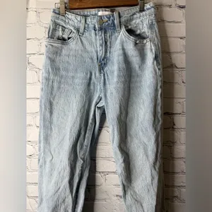Vervet blue women’s jeans distressed straight 27 thumbnail 2