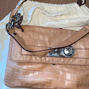 Michael Kors oversize clutch thumbnail 13
