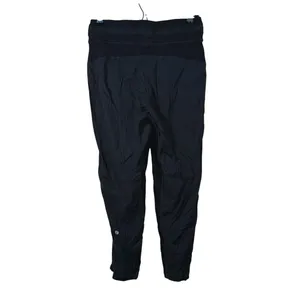 Lululemon Dance Studio Mid Rise Crop Pants Size 4 Black Athleisure Workout Gym thumbnail 3