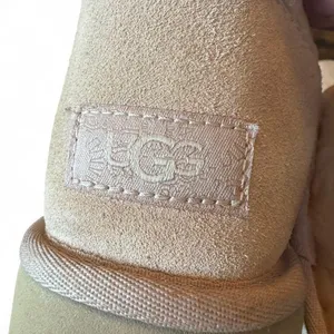 UGG Classic Mini Snow Leopard Metallic Boots Women’s 9 Sheepskin Lined Pink thumbnail 7