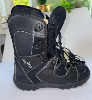 Salomon Women's Black Winter Snowboard Boots thumbnail 1