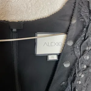 Alexis Samira Romper Size M thumbnail 8