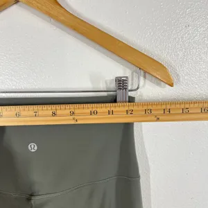 Lululemon Align High-Rise Crop 21" Leggings‎ Grey Sage Nulu 6 LW6BGFS Athleisure thumbnail 5