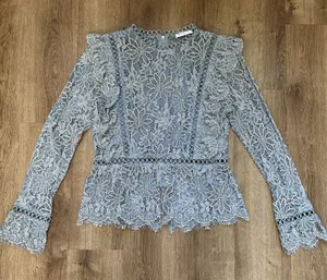 Storia Women's Blue And‎ Tan Floral Lace Prairie Top Size M thumbnail 1