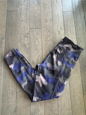 Athletes Purple & Gray Camo High-Waist Leggings sz small. thumbnail 6