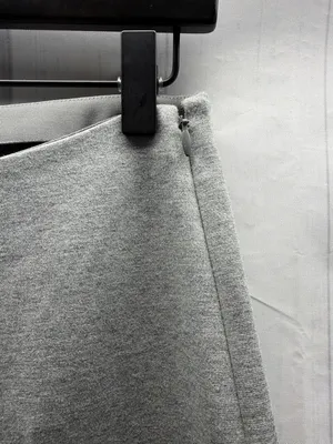 Everlane NWT Mid Heather Gray The Dream Kick Flare Ponte Pants Size Medium thumbnail 9