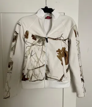 White Camo Field And Stream Jacket thumbnail 1