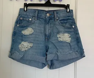 EUC | Aeropostale women’s light wash ripped denim mom shorts‎ — size 0 thumbnail 1