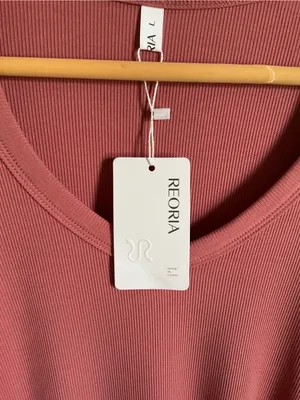 Rose V-Neck Rib Knit Long‎ Sleeve Top thumbnail 3