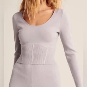 NWT Abercrombie & Fitch Ribbed Slim Corset Sweater‎ Women’s Size Medium thumbnail 2