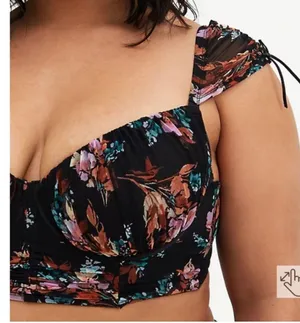 Torrid Curve Dark Floral Ruched Mesh Cap Sleeve Underwire Bra thumbnail 3