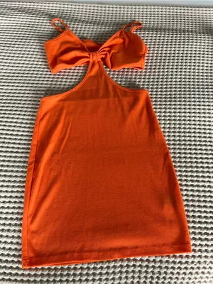 SHEIN Orange Cutout Knot-Front Mini Dress thumbnail 1