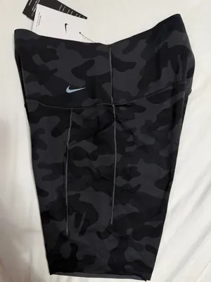 Nike Universa Camo Biker Shorts Large thumbnail 3