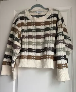 Grey Bandit Sweater thumbnail 1