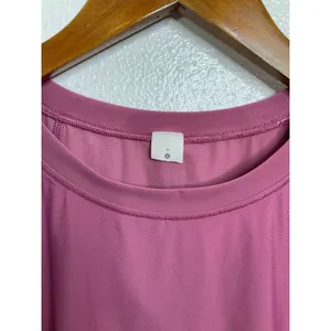 Lululemon Crew Neck Running Training T-Shirt‎ Magenta Pink Womens Size M thumbnail 4