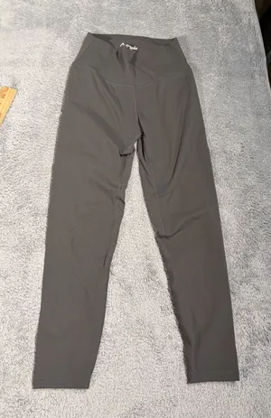 P’tula Danielle luxe medium gray leggings thumbnail 1