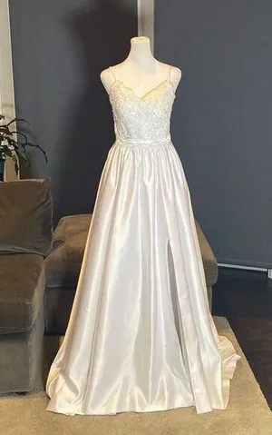 Women’s White Satin Full Length Prom Party Dress Corset Back Size 2 NWOT thumbnail 1