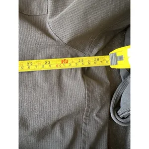 Lululemon Ventlight Button Up Relaxed Fit‎ Breathable Shirt Black Size 6 thumbnail 5