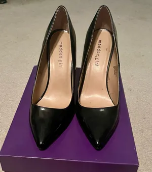 Steve Madden black heels thumbnail 1