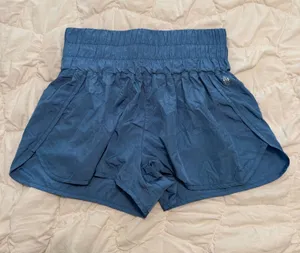 Free people movement shorts L thumbnail 1