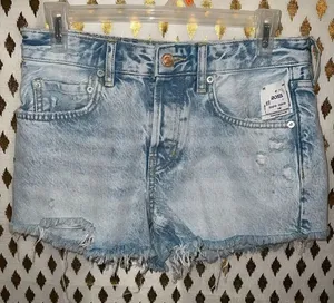 NWT Free People we the people distressed Jean shorts size 25 thumbnail 1