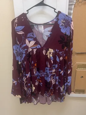 Free People Floral V-Neck Peplum Long Sleeve Top Size S thumbnail 1