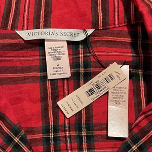 NWT Victorias Secret Pajama Top Cottage Dark Academia Button Up Plaid Red Medium thumbnail 3