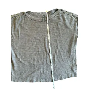 Anthropologie Delilah Button‎ Shoulder Top Gray Minimalist Sz XL thumbnail 6