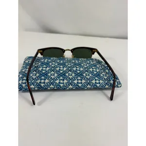 Ray-Ban Clubmaster Tortoise Sunglasses thumbnail 5