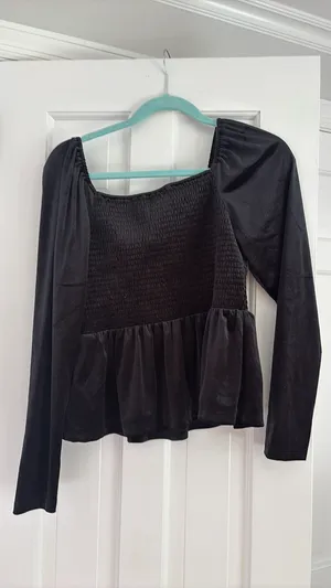 Gap Long Sleeve Top  thumbnail 3
