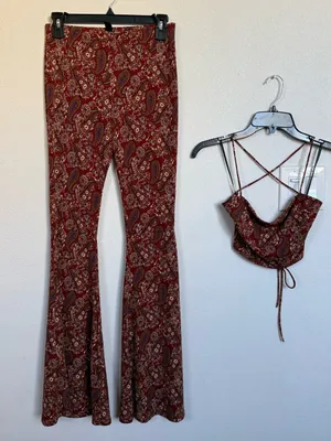 Windsor 2PC Set XS S Rust Paisley Crop Top Wide Leg Flare Pants 70s Halloween thumbnail 3