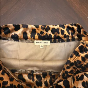 Leopard Print Velvet Mini Skirt thumbnail 3