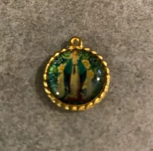 VIRGIN MARY SACRED HEART MEDAL Charm Italian Italy Estate Sale thumbnail 1