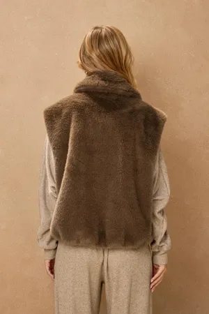 Boutique Vest thumbnail 3