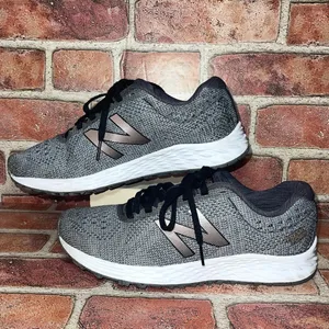 Pre-Owned New Balance Fresh Foam Arishi WARISSO1 Gray Running Sneakers Size 8.5 thumbnail 5