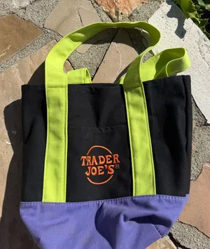 Trader Joe’s Black Canvas Tote with Lime Handles and Purple Base HALLOWEEN thumbnail 1