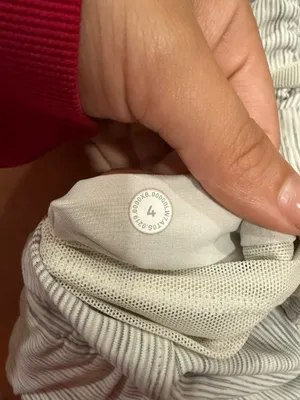 Lululemon On The Fly Shorts thumbnail 5