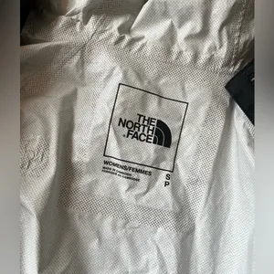 The North Face Women’s Antora Jacket thumbnail 4