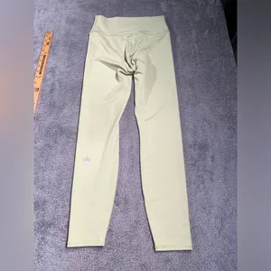 Alo yoga Light Green Leggings medium thumbnail 6
