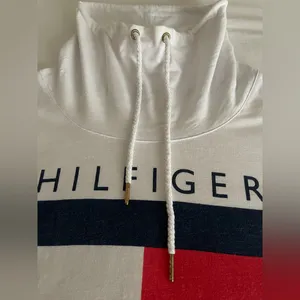 Vtg Tommy Hilifiger Jeans Big Logo long sleeve cowl neck tee Tommy Hilfiger thumbnail 4