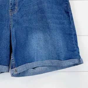 NEW Simply Emma Plus Size Denim Shorts Cuffed American Blue Wash Stretchy‎ thumbnail 3