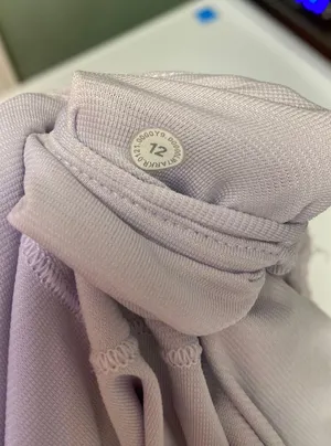 Lululemon Hotty Hot Short 2.5” thumbnail 3