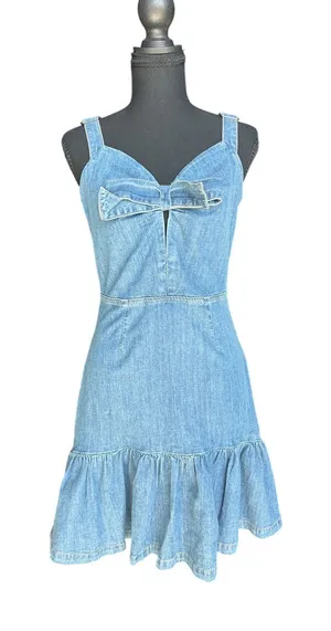 💙 Bebe Denim Bow Ruffled Mini Dress Size 6 thumbnail 1