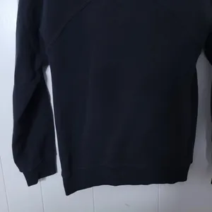 Lululemon Women's Long Sleeve Pullover Sweater Black With Logo thumbnail 3