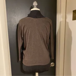 💜 Basic House Long Sleeve Tee in Light Brown Shade Size L thumbnail 2