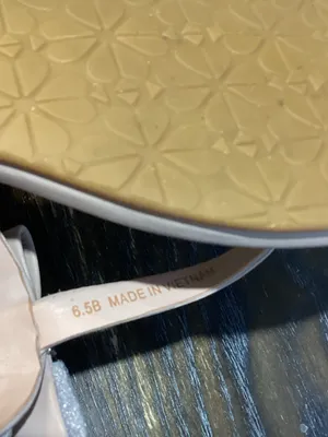 Kate Spade Blush Leather Bow Thong Sandals with Gold Spade Accent size 6.5 thumbnail 3