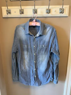 The Adam Levine Men's Blue Denim Cotton Button-Up Shirt in size M thumbnail 4