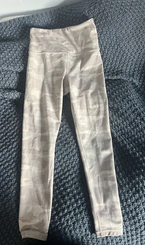 Athleta Leggings 7/8 thumbnail 1