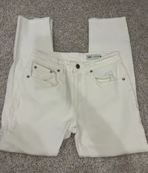 ZARA White Straight-Leg Jeans thumbnail 1